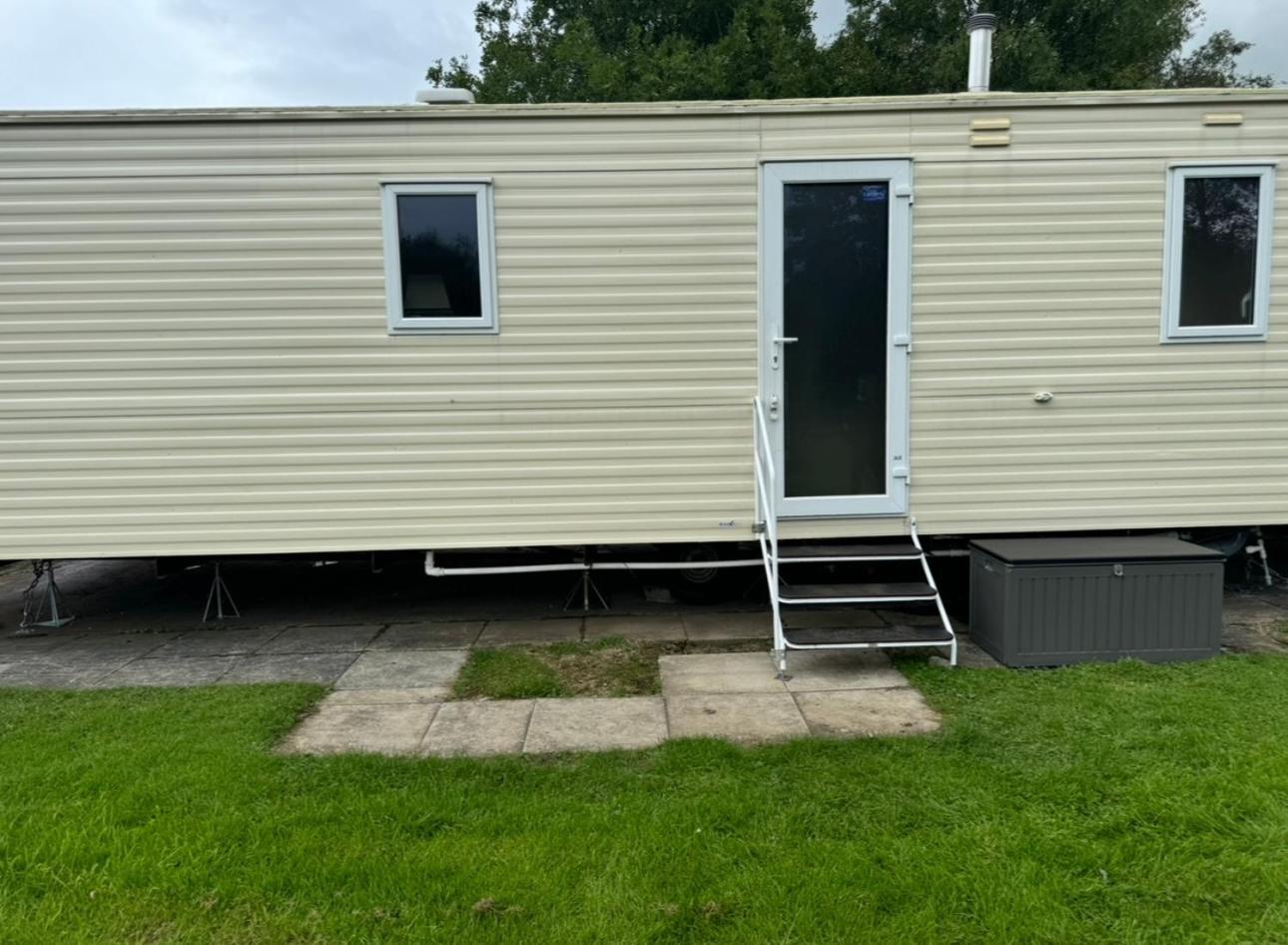 Starlight Horizon Exclusive Ayr